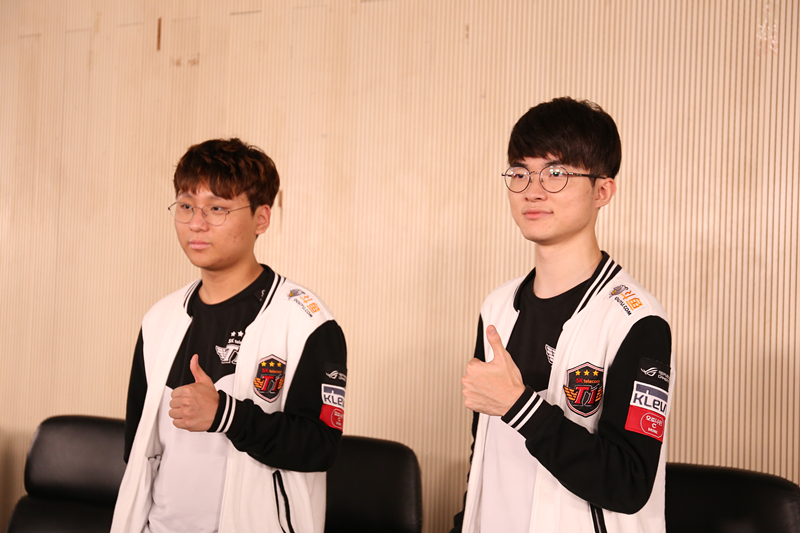 开云体育-穆古鲁扎爆冷击败SKT，突破纪录引爆全场！的简单介绍