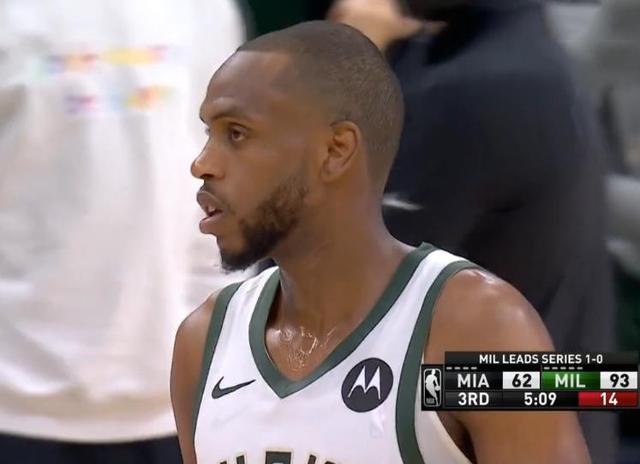 Kaiyun-西亚卡姆赛事官方发布关键助攻新规，雄鹿争议不断！的简单介绍