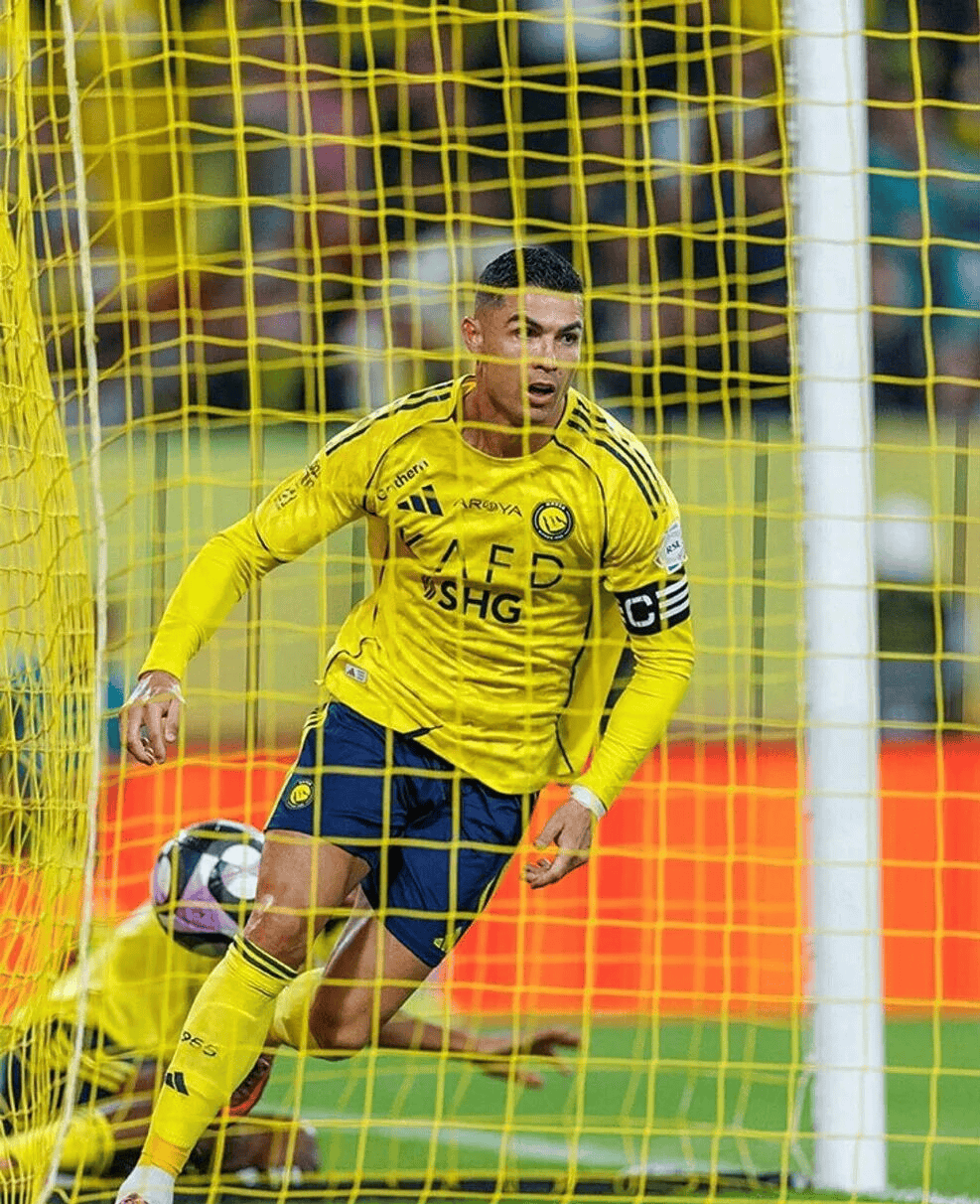 开云体育-关于C罗迎来十二赛季高光表现，篮网球迷沸腾！的信息